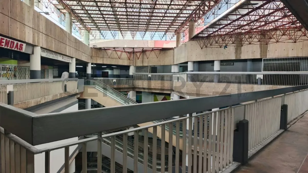 Alquiler de Oficina en el Centro comercial palo Verde Plaza