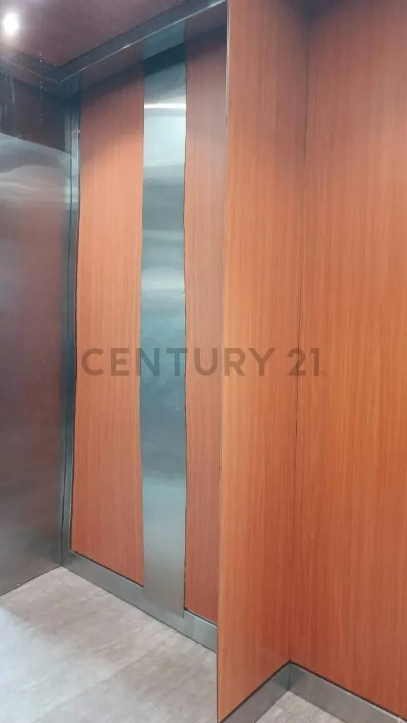 Alquiler de Oficina en el Centro comercial palo Verde Plaza - 5