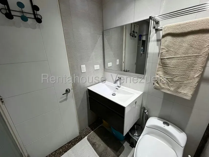 Apartamento (1 Nivel) en Venta en Escampadero, Distrito Metropolitano - 27