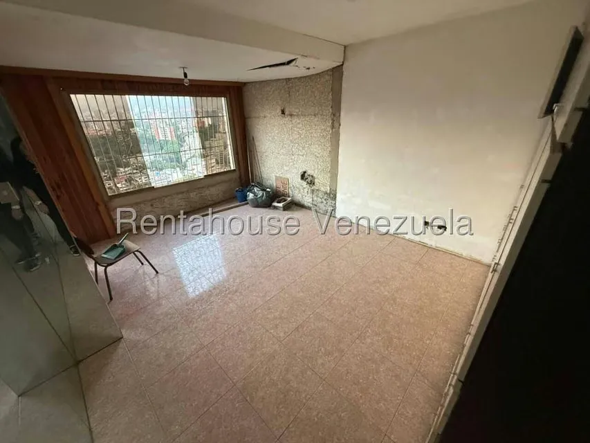 Apartamento (1 Nivel) en Venta en Colinas de Bello Monte, Distrito Metropolitano - 17
