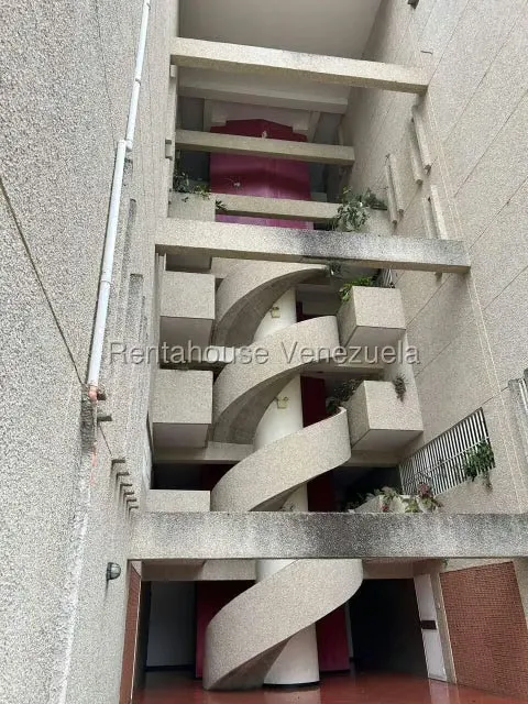 Apartamento (1 Nivel) en Venta en Colinas de Bello Monte, Distrito Metropolitano - 22