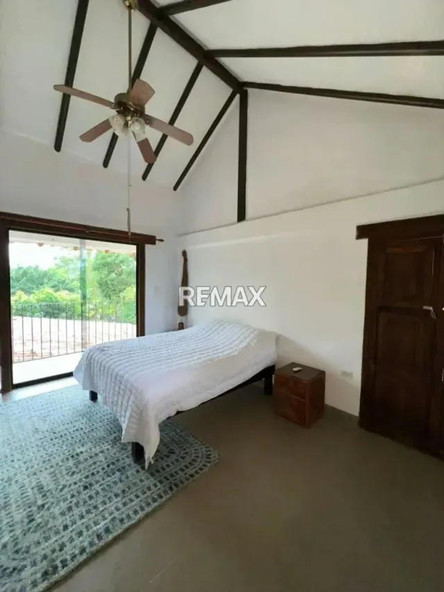 SE VENDE BELLA CASA CAMPESTE EN EL SOLAR DE GUATAPARO - 9