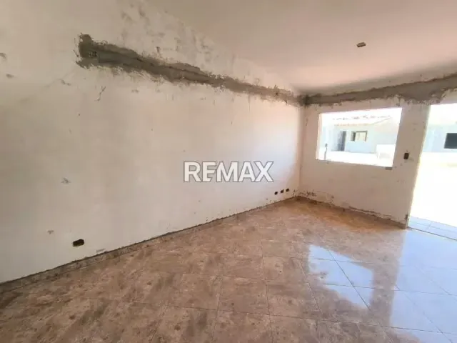 ACOGEDORA Y BIEN DISTRIBUIDA CASA EN VENTA EN PUNTA DE PIEDRAS, ISLA DE MARGARITA - 6