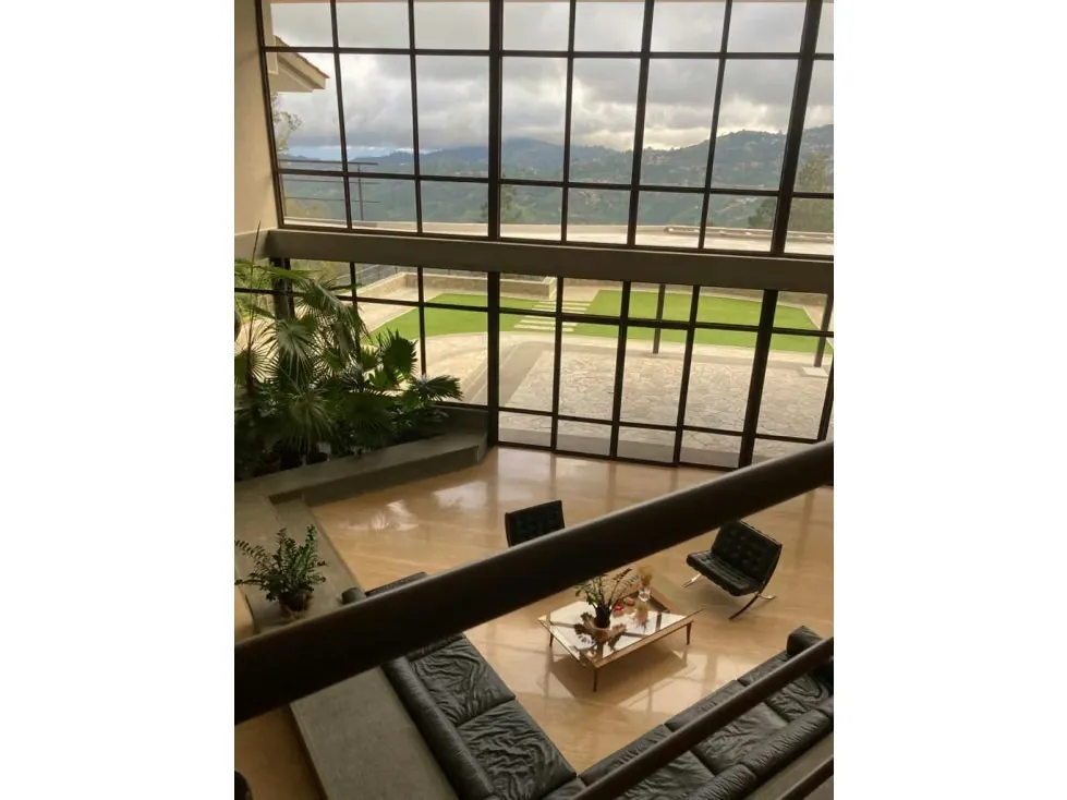 Vendo impresionante quinta 1700m2 Monte Elena - Baruta 8038 - 11