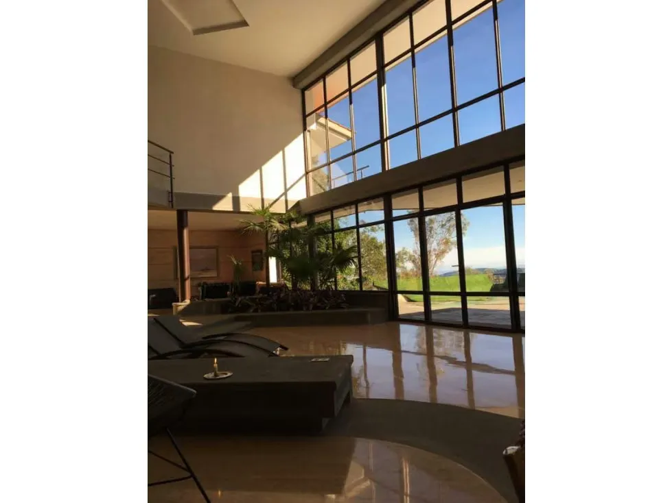Vendo impresionante quinta 1700m2 Monte Elena - Baruta 8038 - 13