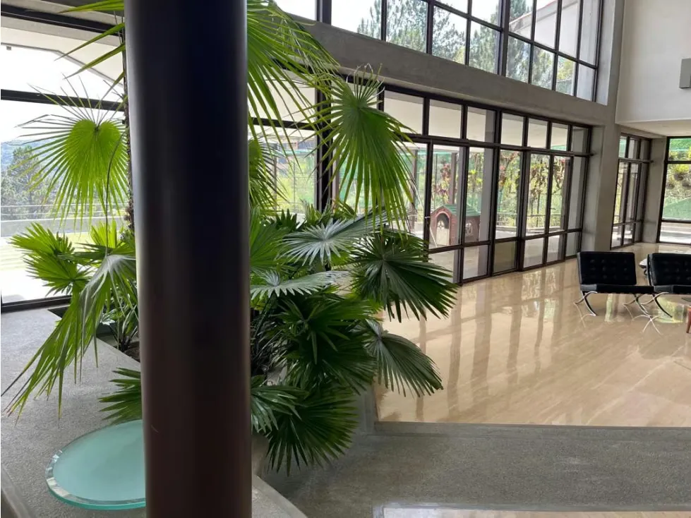 Vendo impresionante quinta 1700m2 Monte Elena - Baruta 8038 - 14