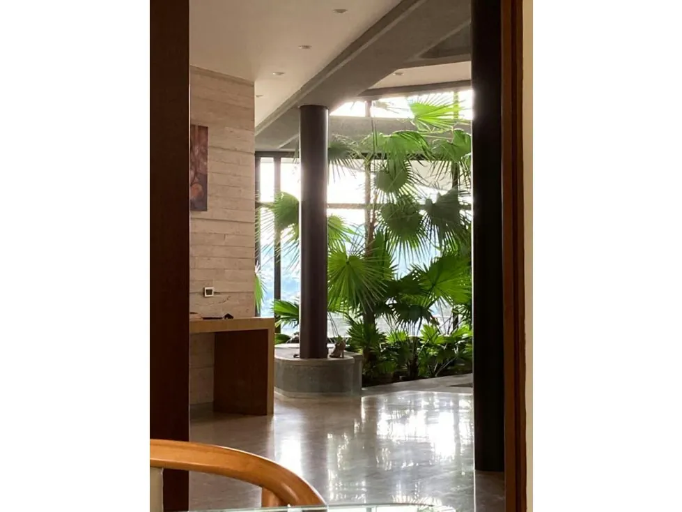 Vendo impresionante quinta 1700m2 Monte Elena - Baruta 8038 - 10