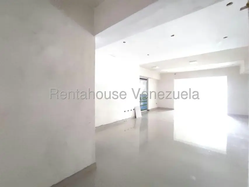 Local Comercial en Venta en Avenida 19 de Abril, Aragua - 4
