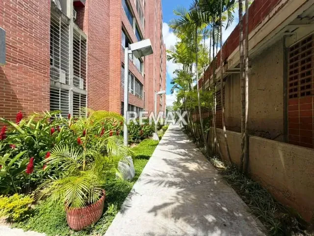APARTAMENTO EN VENTA - URB. EL ENCANTADO MACARACUAY - 18