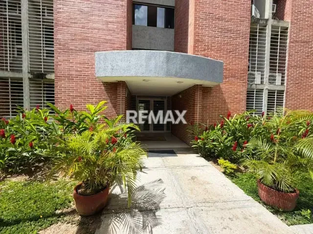 APARTAMENTO EN VENTA - URB. EL ENCANTADO MACARACUAY - 2