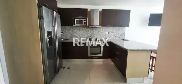 APARTAMENTO EN VENTA - URB. EL ENCANTADO MACARACUAY - 4