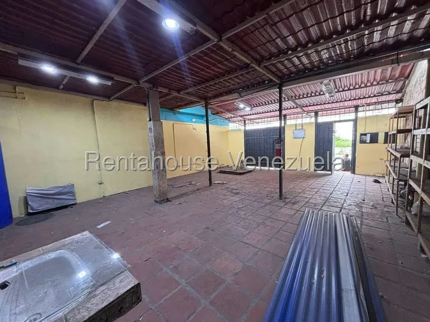 Local Comercial en Alquiler en La Mendera, Lara - 5