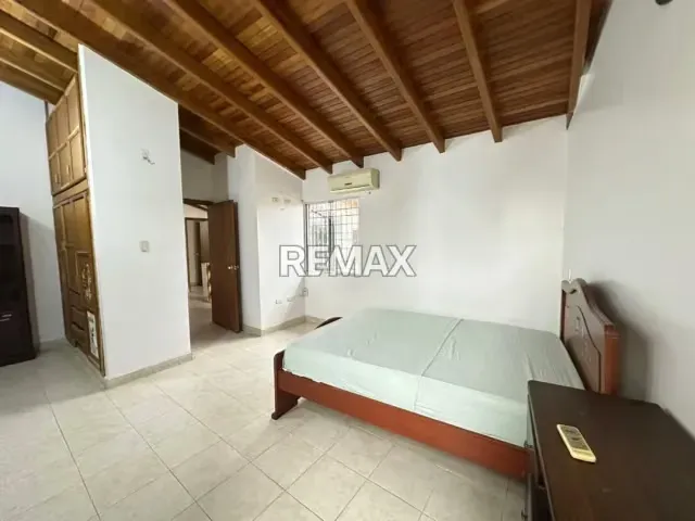Apartamento Amoblado en alquiler, penthouse edificio Morca Barrio Obrero - 6