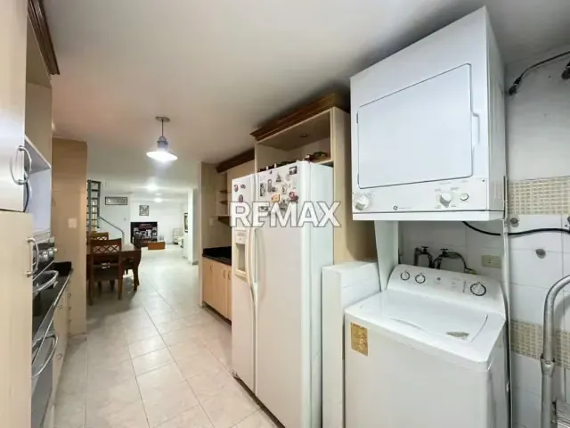 Apartamento Amoblado en alquiler, penthouse edificio Morca Barrio Obrero - 8