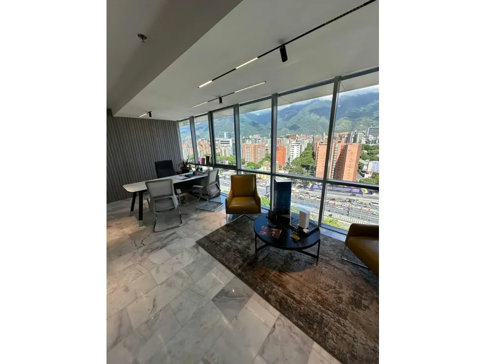 Oficina en venta o alquiler 103m², Calle Madrid de las Mercedes