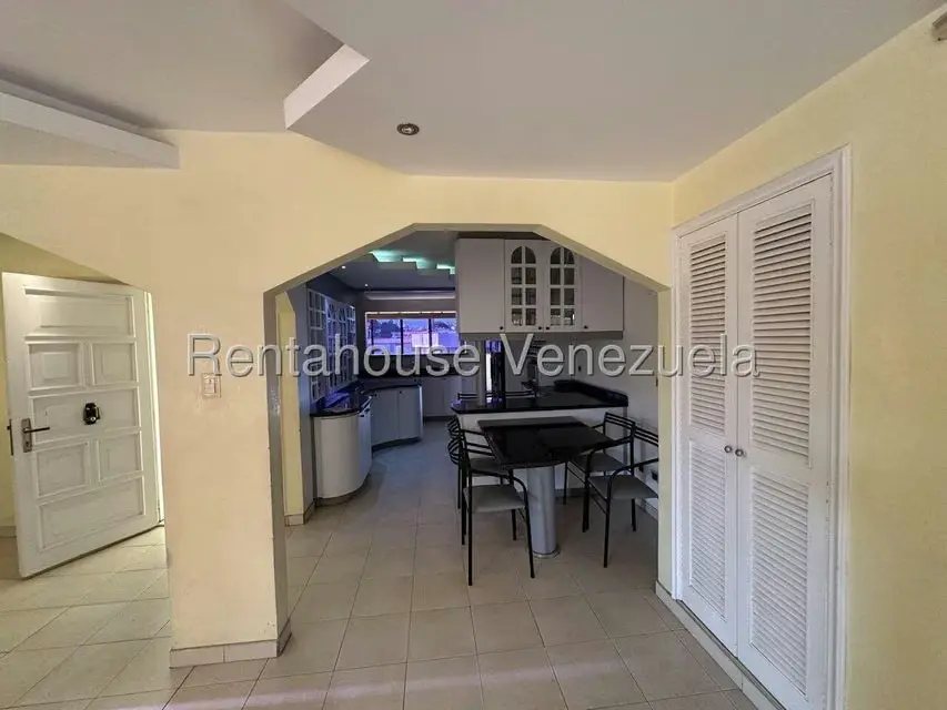 Apartamento (Penthouse) en Venta en Cumbres de Curumo, Distrito Metropolitano - 31