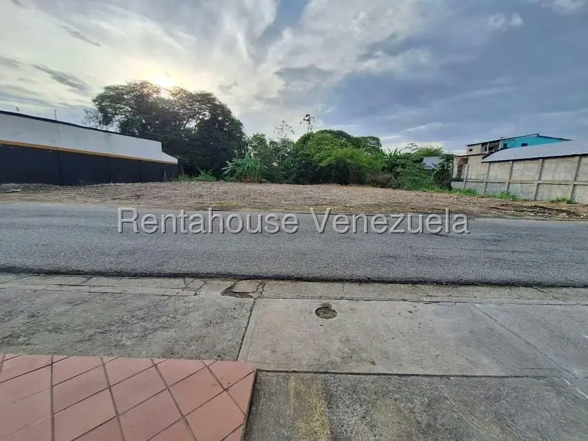 Terreno (Comercial) en Venta en Avenida Bolivar, Merida - 4