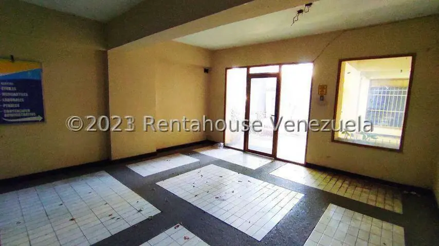 Comercial (Local Comercial) en Venta en Zona Centro, Aragua - 3