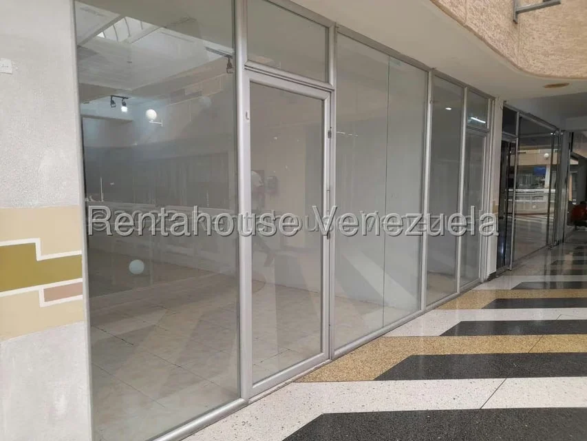 Comercial (Local Comercial) en Venta en Centro, Lara - 17