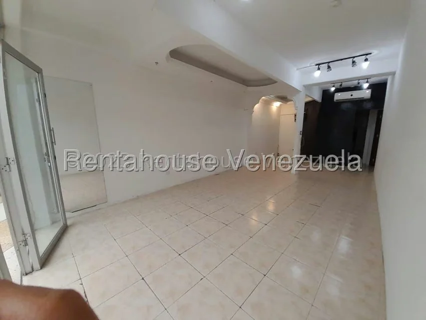 Comercial (Local Comercial) en Venta en Centro, Lara - 3