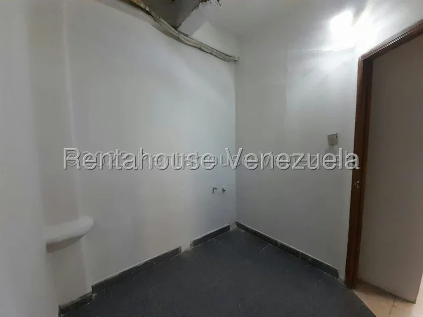 Comercial (Local Comercial) en Venta en Centro, Lara - 9