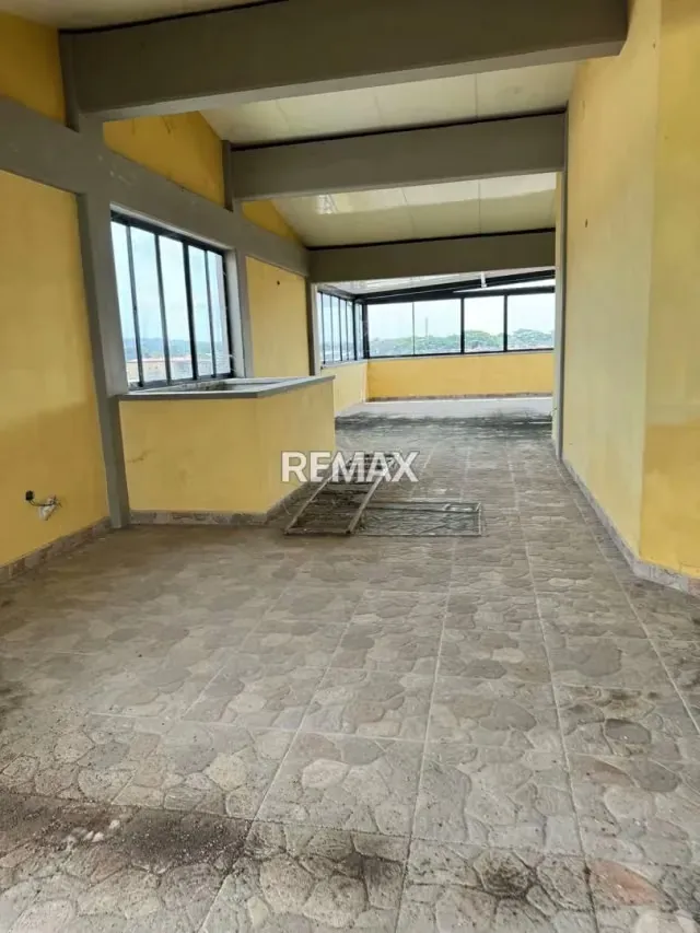 En Venta Edificio de 3 niveles ubicado en Guanare, Av. 1 del Sector La Comunidad, Guanare, Portuguesa, Venezuela - 14