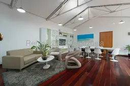 View 16