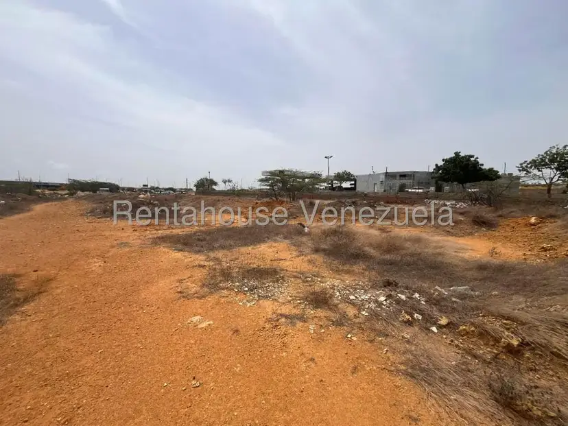Terreno (Comercial) en Venta en Punto Fijo, Falcon