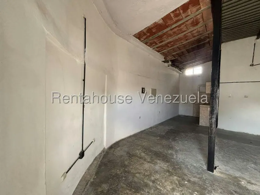 Local Comercial en Alquiler en Parroquia Juan de Villegas, Lara - 5