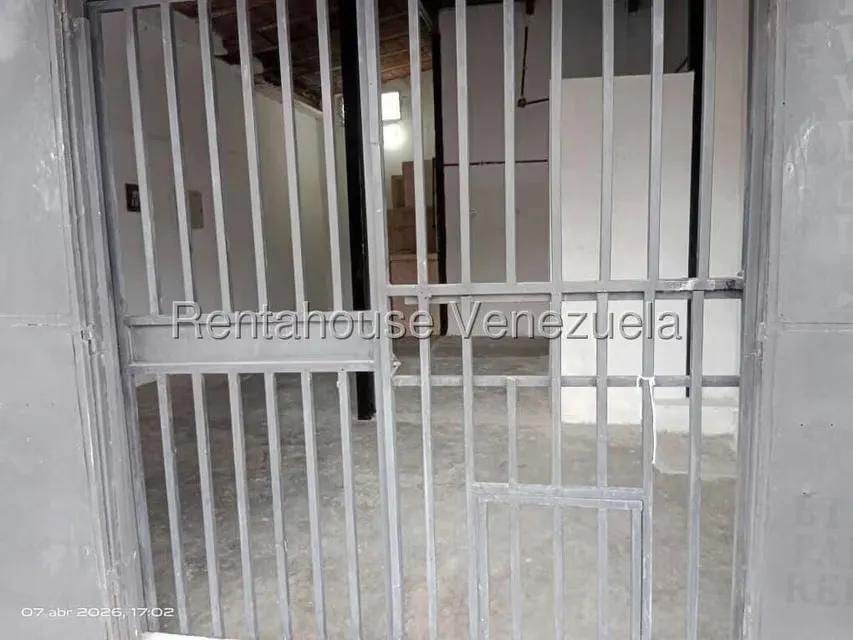 Local Comercial en Alquiler en Parroquia Juan de Villegas, Lara - 8