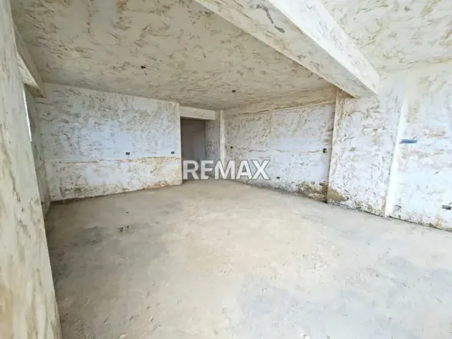 En Venta Apartamento En Obra Gris – Edificio Wasaki, Av. Silva (Tucacas) - 5