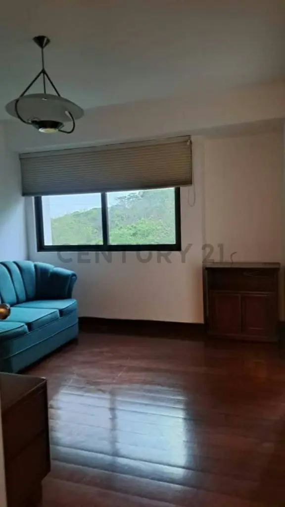 En venta Hermoso Penthouse con vista al Àvila - 12