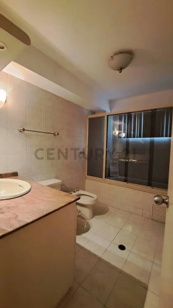 En venta Hermoso Penthouse con vista al Àvila - 16