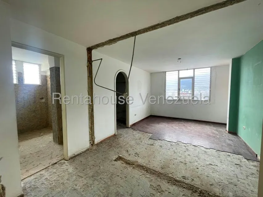 Apartamento (1 Nivel) en Venta en Colinas de Bello Monte, Distrito Metropolitano - 18