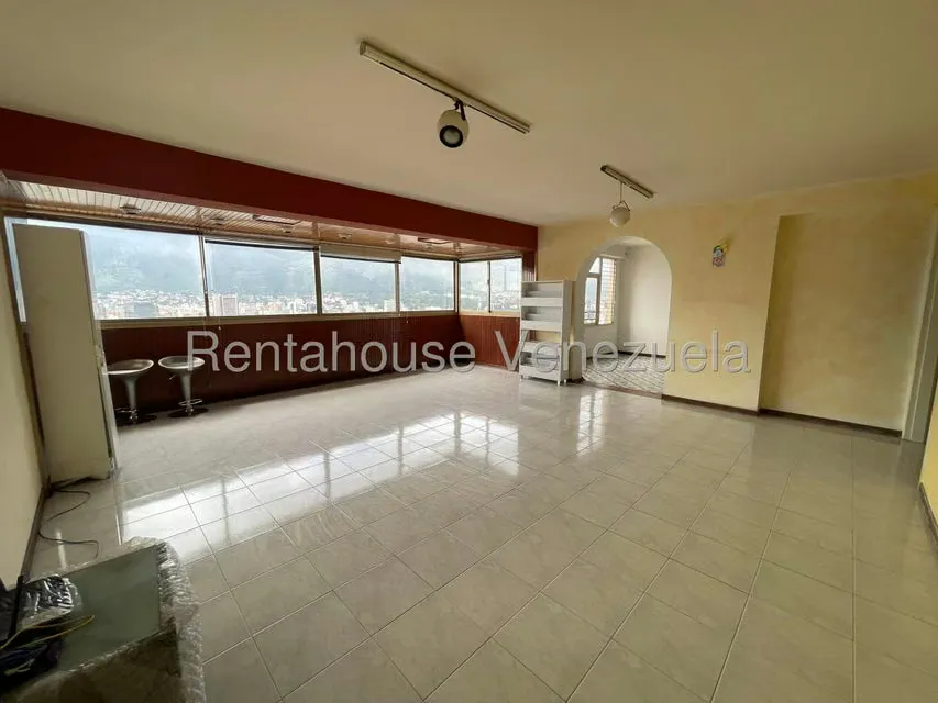 Apartamento (1 Nivel) en Venta en Colinas de Bello Monte, Distrito Metropolitano - 7
