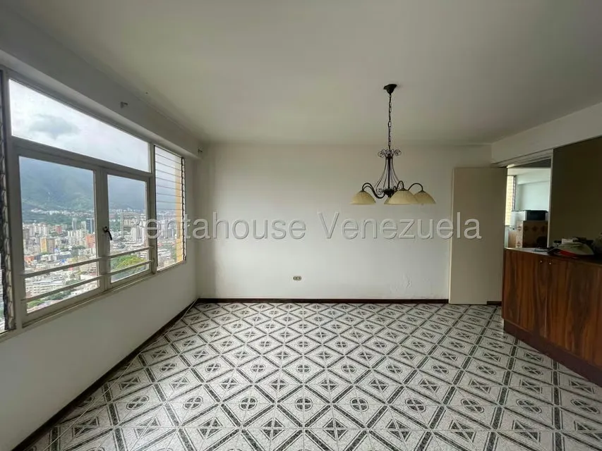 Apartamento (1 Nivel) en Venta en Colinas de Bello Monte, Distrito Metropolitano - 8
