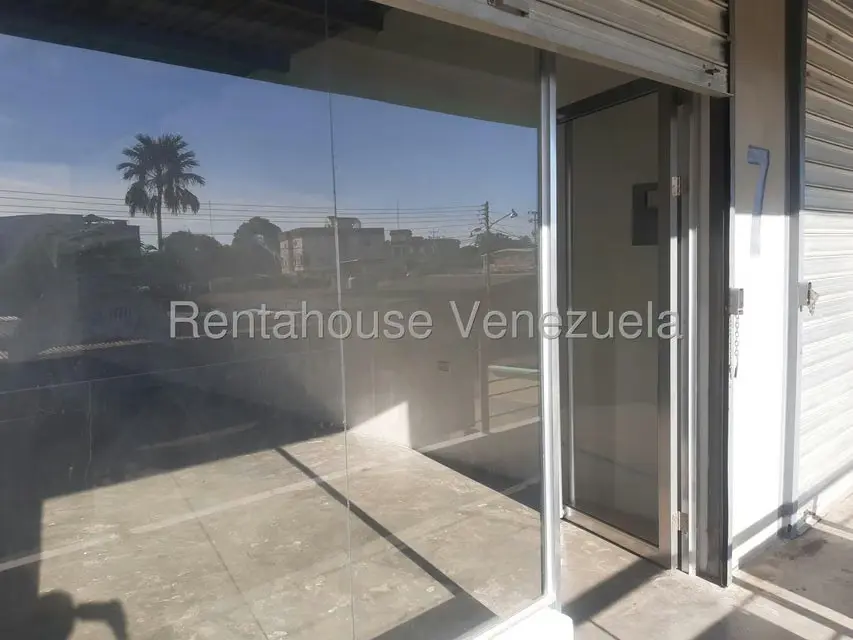 Local Comercial en Alquiler en Avenida Bolivar, Zulia