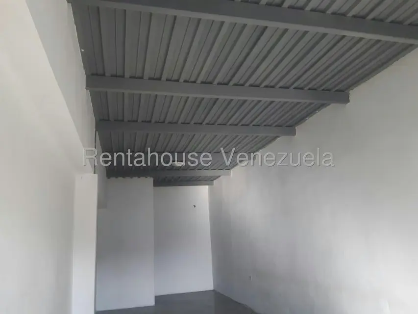 Local Comercial en Alquiler en Avenida Bolivar, Zulia - 6