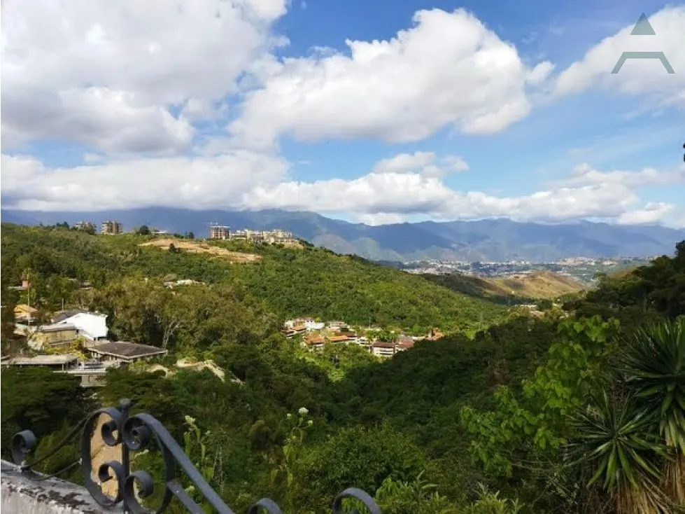Se vende Casa 1.874,50m² 4h/3b/7p La Lagunita - 3