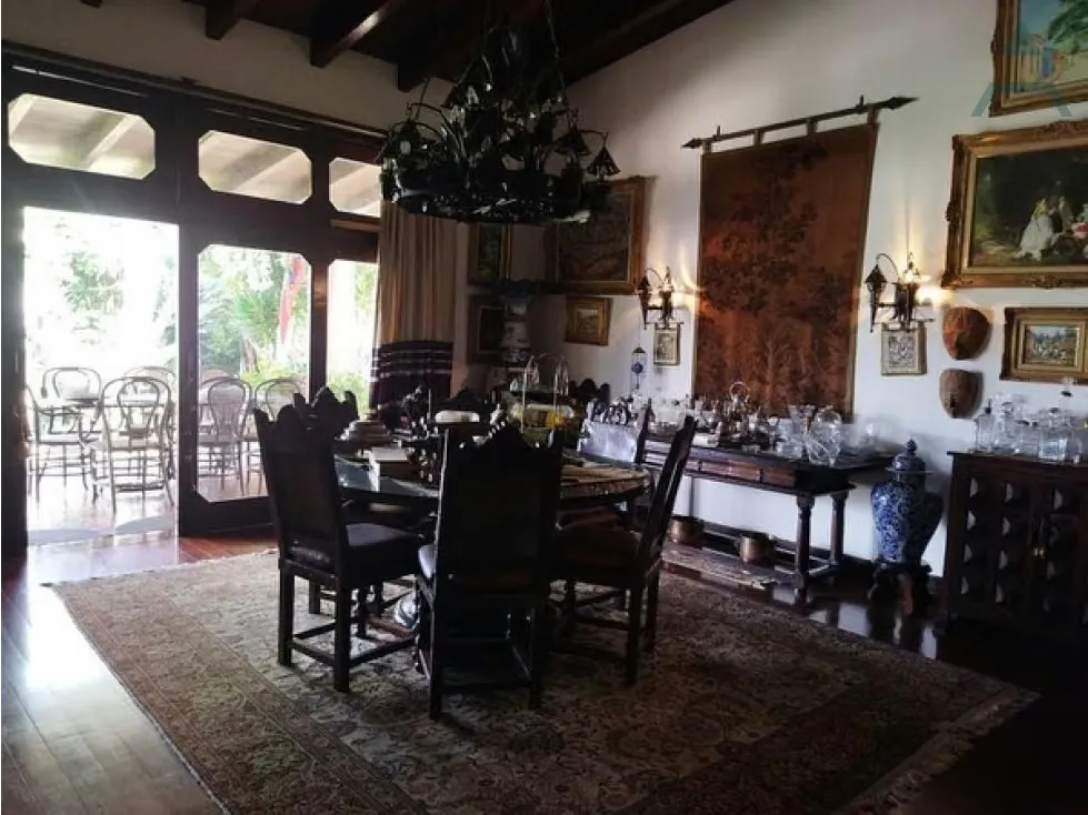 Se vende Casa 1.874,50m² 4h/3b/7p La Lagunita - 5