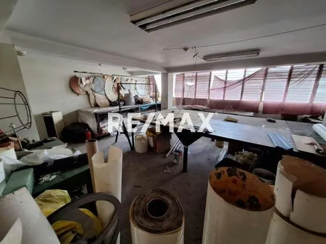SE VENDE EDIFICIO EN ALTA VISTA - NUEVA CARACAS - 3