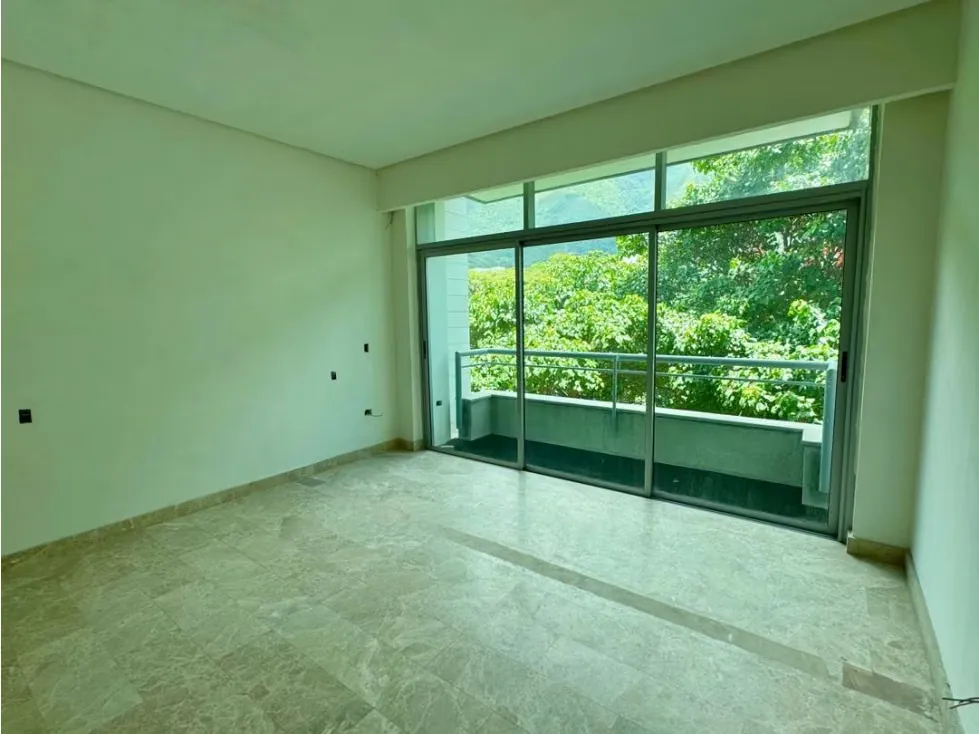 En Venta Apartamento Triplex en La Castellana. Chacao - Caracas - 28