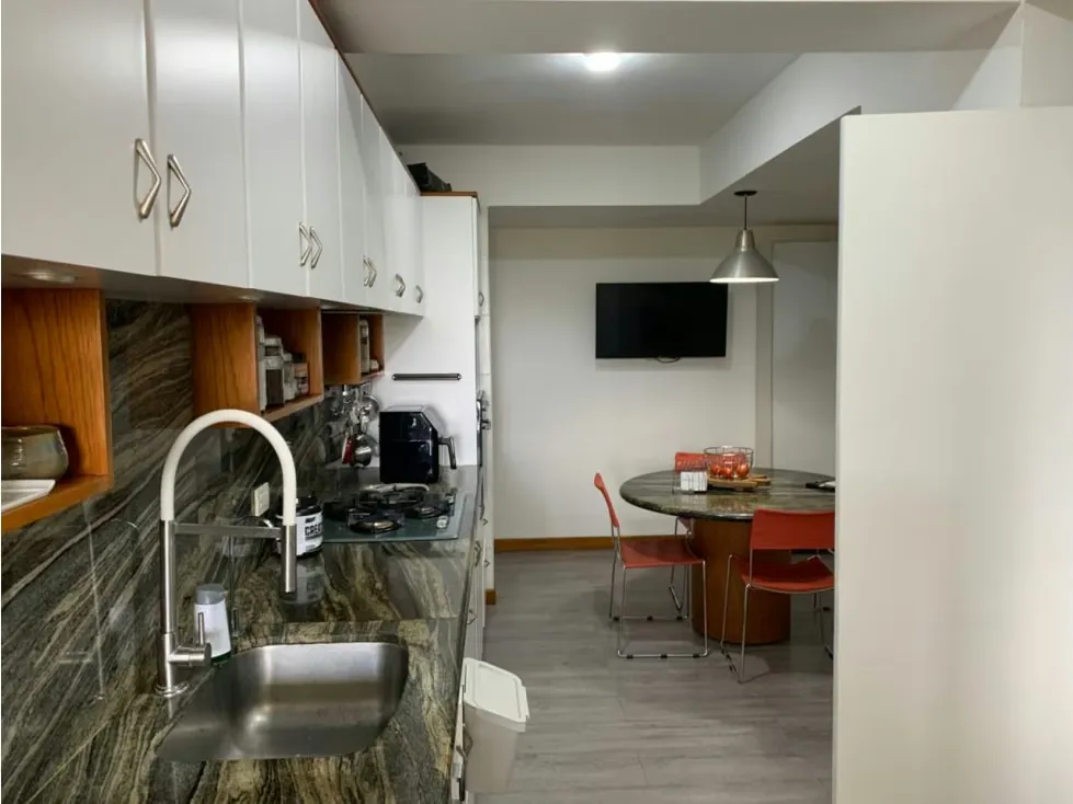 Se vende Apto PH 291m² 5h+s/4b+s/3p Alta Florida - 11