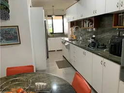 View 10