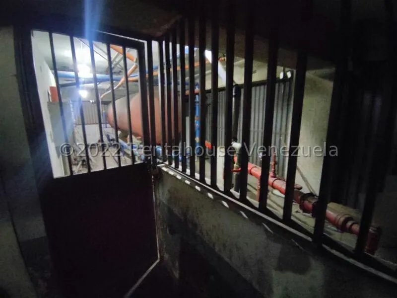 Estacionamiento en Venta en Montalban III, Distrito Metropolitano - 8