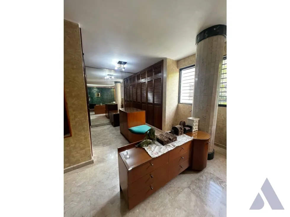 Vendo casa 550m2 San Bernardino 4130 - 13