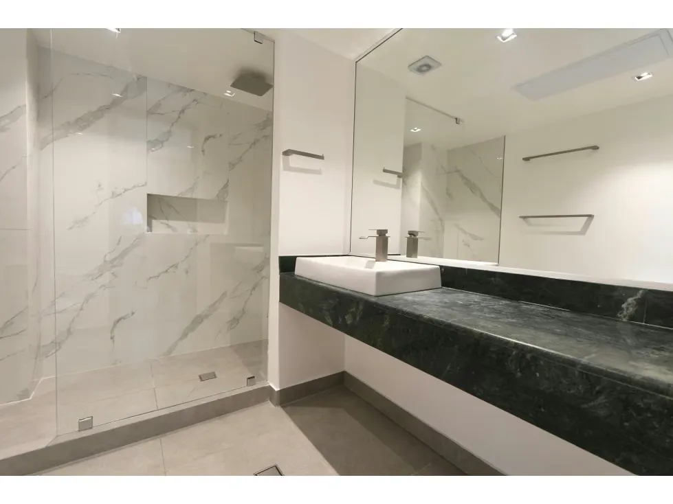 Moderno apartamento ejecutivo en alquiler en Altamira 55 M2 - 16