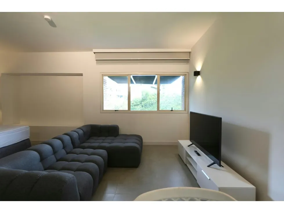 Moderno apartamento ejecutivo en alquiler en Altamira 55 M2 - 3