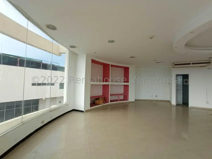 Local Comercial en Alquiler en Castillito, Carabobo - 13
