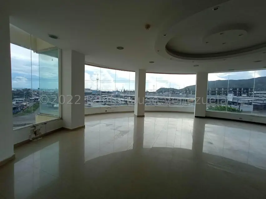 Local Comercial en Alquiler en Castillito, Carabobo - 8